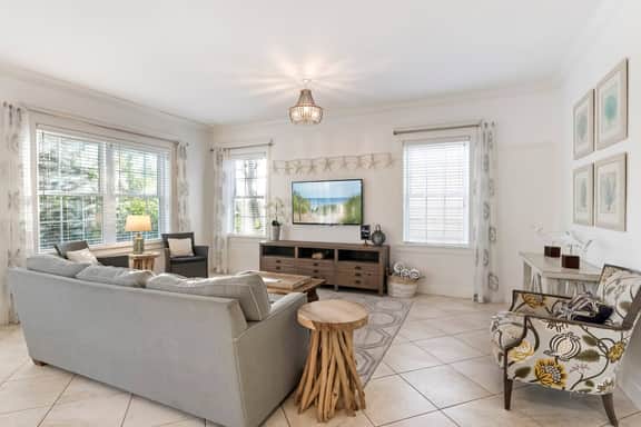 Holmes Beach 5BR | Steps to Beach, Pool + Hot Tub