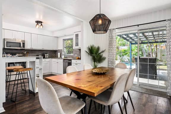 Tampa Oasis - Heated Pool | Fire Pit | Beaches